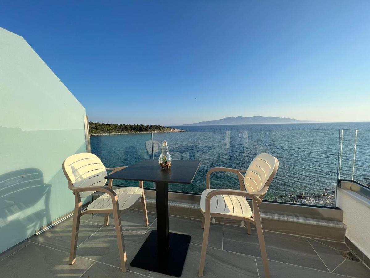 Sea Breeze Villa Sarande Exterior photo